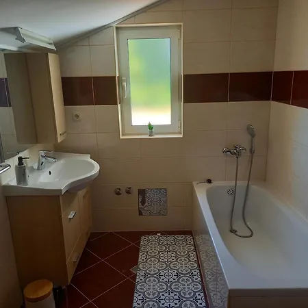 More Guest house Supetarska Draga