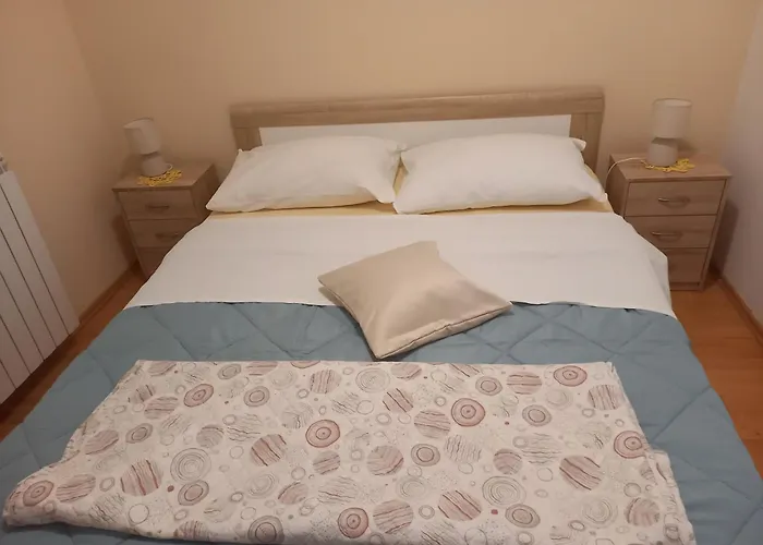 More Gostinjska kuća 4*