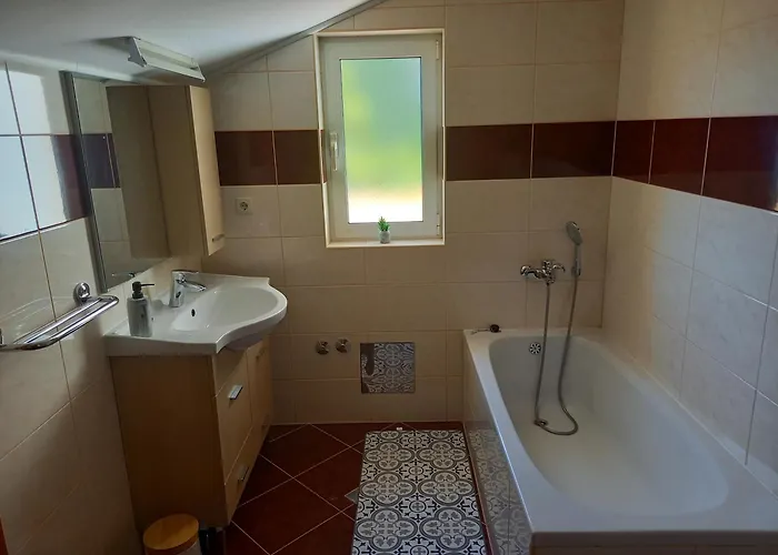 More Gostinjska kuća Supetarska Draga