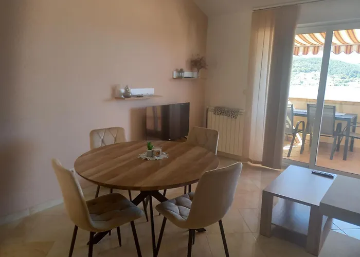 More Gostinjska kuća Supetarska Draga